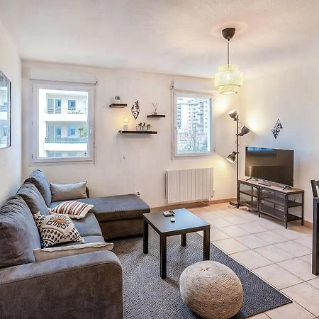 Superbe Appartement - Parking Gratuit - 4 Personnes Chambéry Extérieur photo