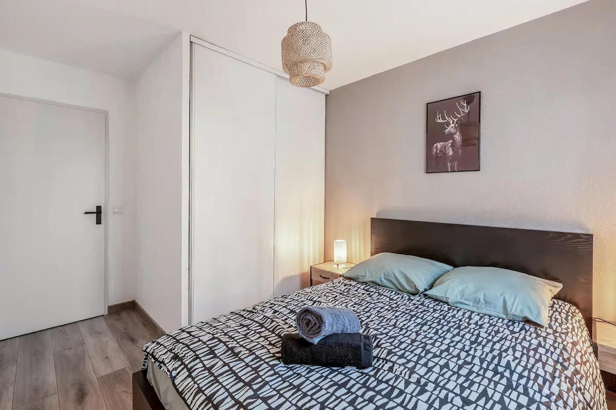 Superbe Appartement - Parking Gratuit - 4 Personnes Chambéry Extérieur photo